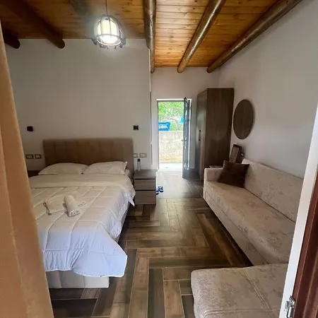 Bracaj 4*