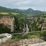 Bracaj Pensjonat