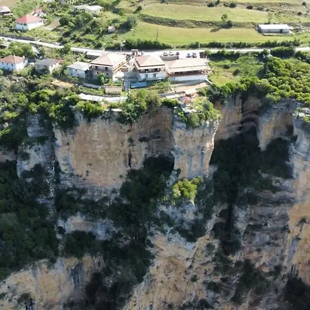 Bracaj Corovode